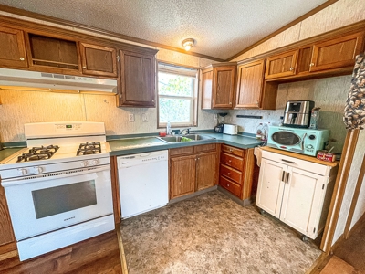Savoy MT Country Home For Sale Near Hunting and Fishing - image 7