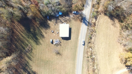 Country Home for Sale in Giles County, Tennessee - image 34