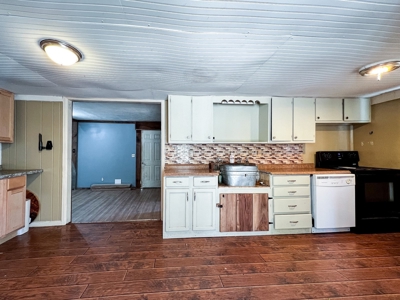 Country Home for Sale in Giles County, Tennessee - image 15