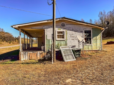 Country Home for Sale in Giles County, Tennessee - image 23