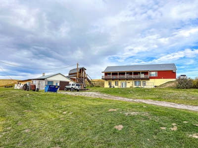 Country Home For Sale On Small Acreage Near Hobson Montana - image 4