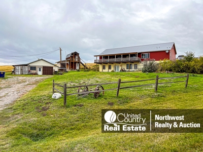 Country Home For Sale On Small Acreage Near Hobson Montana - image 1