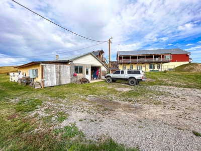 Country Home For Sale On Small Acreage Near Hobson Montana - image 5