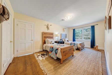 Colonial Style Home for Sale in Pulaski County VA - image 4