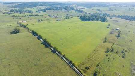 Colonial Style Home for Sale in Pulaski County VA - image 28