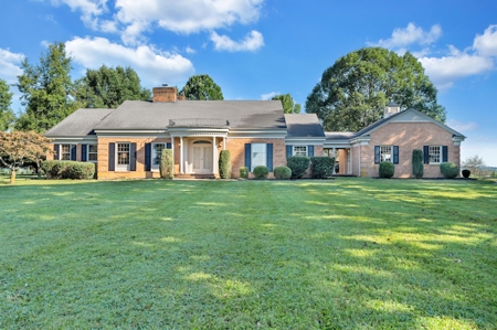 Colonial Style Home for Sale in Pulaski County VA - image 42