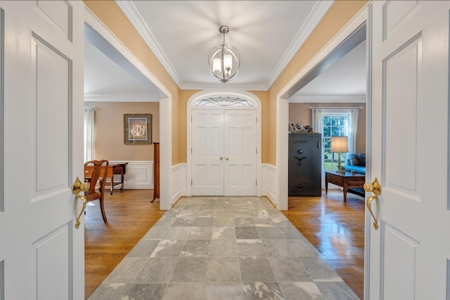 Colonial Style Home for Sale in Pulaski County VA - image 48