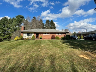 Brick Ranch Home For Sale In Bluefield VA - image 1