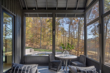 Luxurious Farmstead in Franklin, Tennessee - image 29