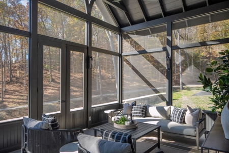 Luxurious Farmstead in Franklin, Tennessee - image 28