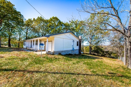 Arkansas Country Home and Land for Sale in Searcy County - image 39