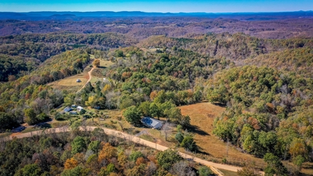 Arkansas Country Home and Land for Sale in Searcy County - image 44