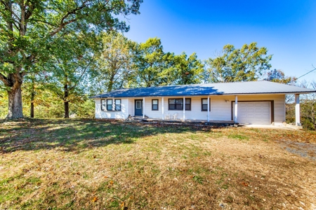 Arkansas Country Home and Land for Sale in Searcy County - image 1