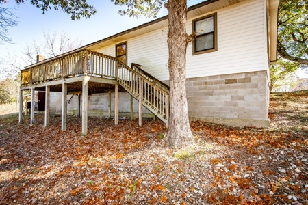 Arkansas Country Home and Land for Sale in Searcy County - image 35