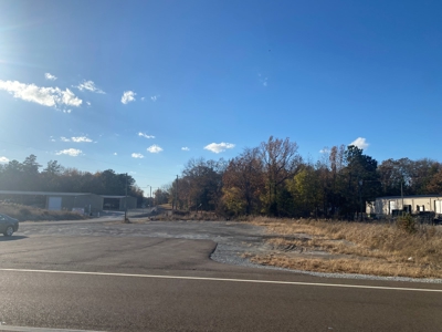 Commercial Lot For Sale In Pickwick Lake Area On Highway - image 1