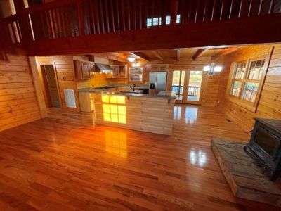Log Cabin With 26 Acres For Sale Overlooking New River In VA - image 13