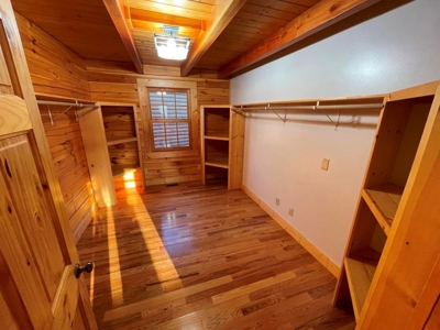 Log Cabin With 26 Acres For Sale Overlooking New River In VA - image 18