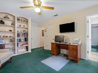 Waterfront Holly Lake Ranch East Texas  4/3.5/3 On 2 Acres - image 40