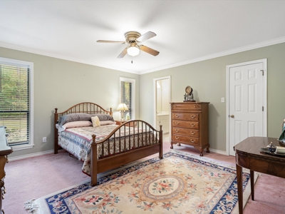 Waterfront Holly Lake Ranch East Texas  4/3.5/3 On 2 Acres - image 35