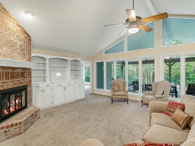 Waterfront Holly Lake Ranch East Texas  4/3.5/3 On 2 Acres - image 13