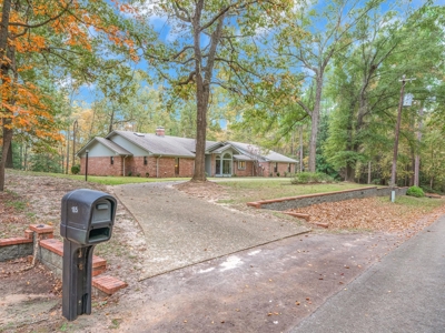 Waterfront Holly Lake Ranch East Texas  4/3.5/3 On 2 Acres - image 2