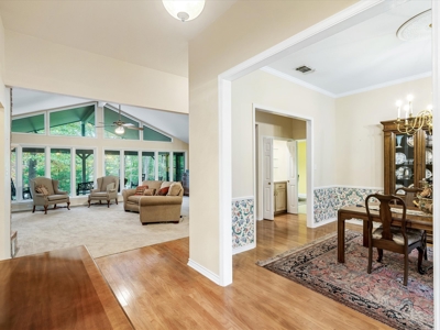 Waterfront Holly Lake Ranch East Texas  4/3.5/3 On 2 Acres - image 8