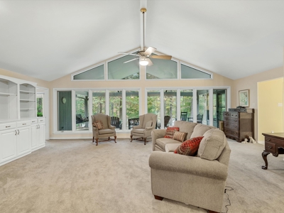 Waterfront Holly Lake Ranch East Texas  4/3.5/3 On 2 Acres - image 12