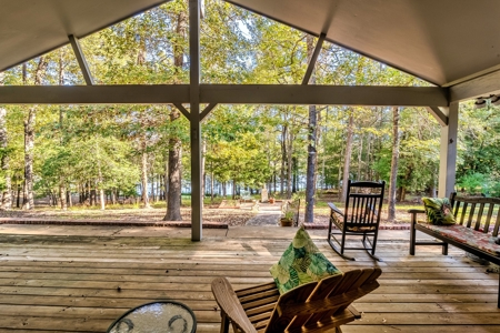 Waterfront Holly Lake Ranch East Texas  4/3.5/3 On 2 Acres - image 45