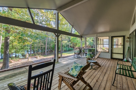 Waterfront Holly Lake Ranch East Texas  4/3.5/3 On 2 Acres - image 47