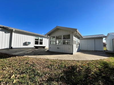 Residential Or Commercial Property For Sale! - image 20