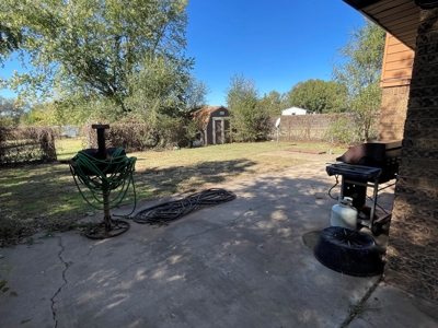 Country Home for Sale, Arapaho, OK 73620 - image 10
