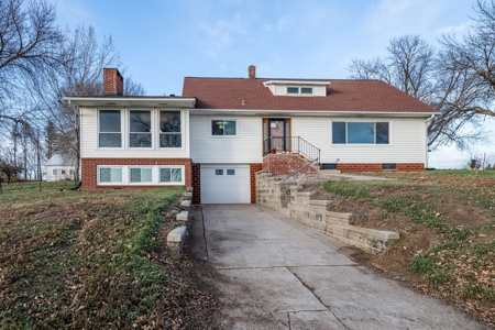 Great Family Acreage Close to Harlan, IA in Shelby County,IA - image 4