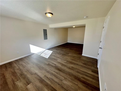 Newly Constructed Home, Maryville, MO - image 43