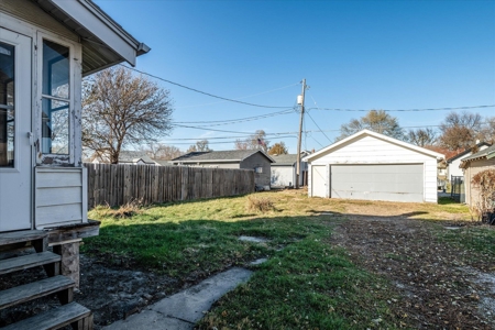 Home For Sale In Council Bluffs, Iowa - image 11