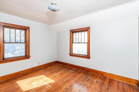 Home For Sale In Council Bluffs, Iowa - image 23
