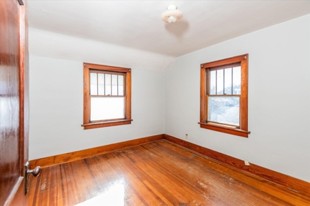 Home For Sale In Council Bluffs, Iowa - image 29