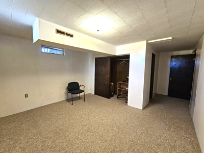Hobby Farm 3 bedroom 1.5 bath home for sale in Glendive - image 17
