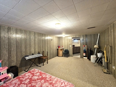 Hobby Farm 3 bedroom 1.5 bath home for sale in Glendive - image 19