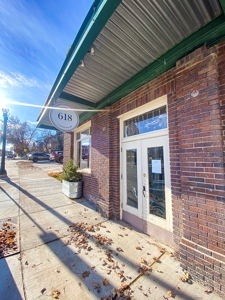 Central MT Income Producing Commercial Property For Sale - image 9