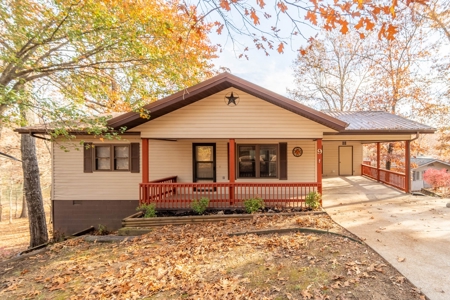 Lakefront Home in Cherokee Village, Arkansas - image 9