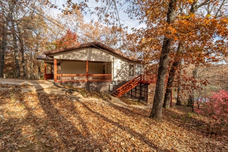 Lakefront Home in Cherokee Village, Arkansas - image 6