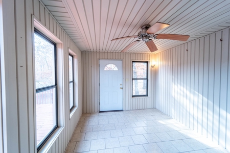 Lakefront Home in Cherokee Village, Arkansas - image 20
