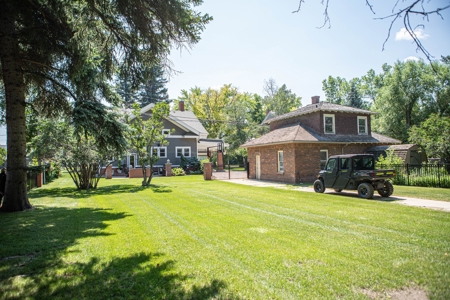 Historic Recently Updated Central Montana House for Sale - image 8