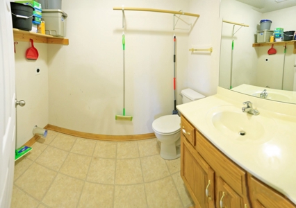 Home For Sale in Raymore Missouri - image 25