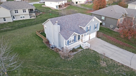 Home For Sale in Raymore Missouri - image 4