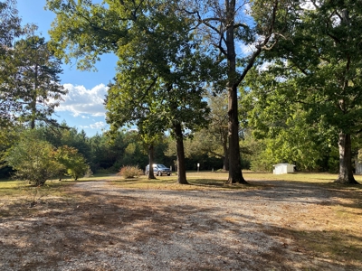 Like New Country Home For Sale In Tn, 6 Acres+/- & Shop - image 34