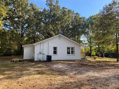 Like New Country Home For Sale In Tn, 6 Acres+/- & Shop - image 27