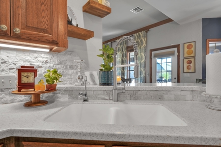 Home For Sale In Elk City, Oklahoma - image 21