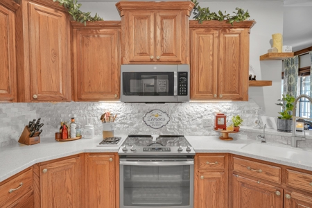 Home For Sale In Elk City, Oklahoma - image 20