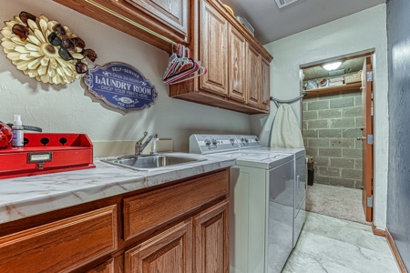Home For Sale In Elk City, Oklahoma - image 37